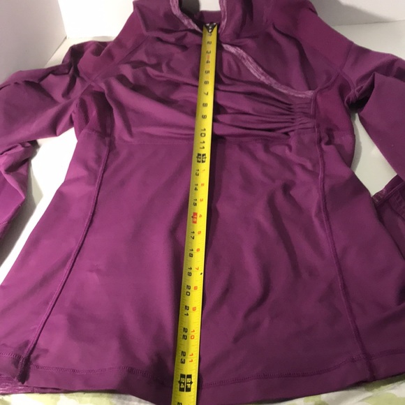 Lululemon Purple warmup pullover Sz 8 - Picture 9 of 10